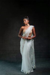 Netted Saree With Blouse